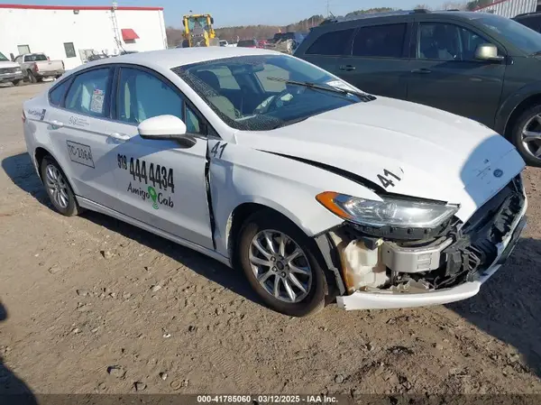 3FA6P0G74HR212636 2017 FORD FUSION - Image 1