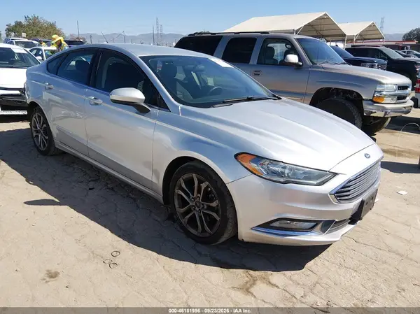 3FA6P0G74HR215357 2017 FORD FUSION - Image 1