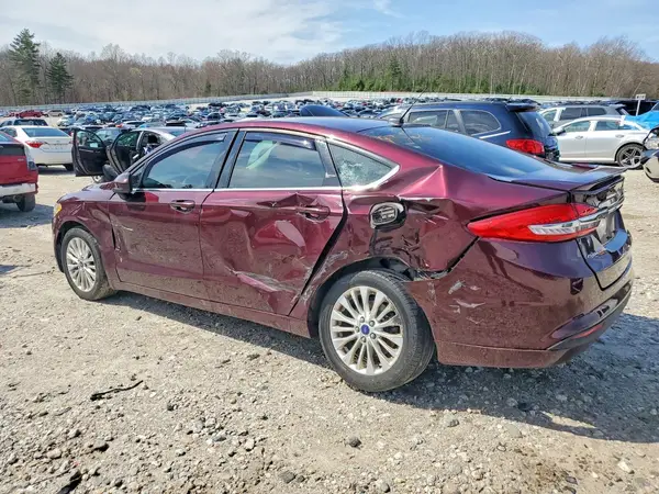 3FA6P0G74HR225547 2017 FORD FUSION - Image 2