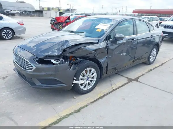 3FA6P0G74HR377425 2017 FORD FUSION - Image 2