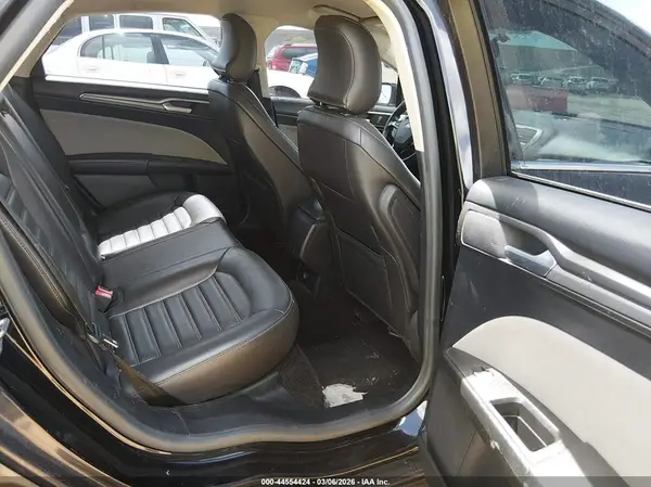 3FA6P0G74HR392782 2017 FORD FUSION - Image 8