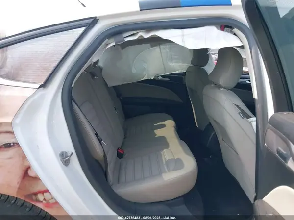 3FA6P0G74JR133084 2018 FORD FUSION - Image 8