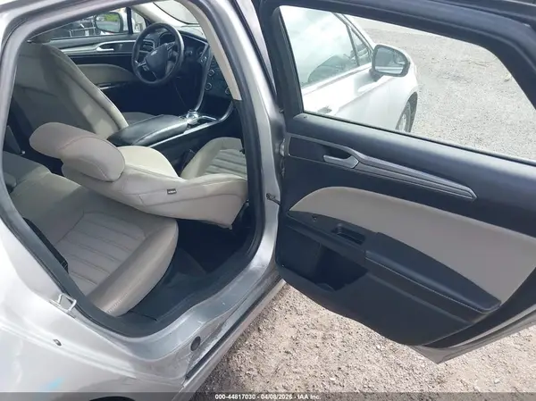 3FA6P0G74JR139581 2018 FORD FUSION - Image 8