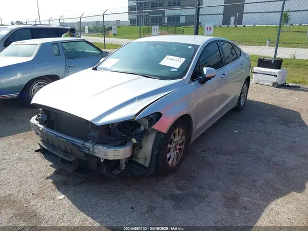 3FA6P0G74JR166893 2018 FORD FUSION - Image 2
