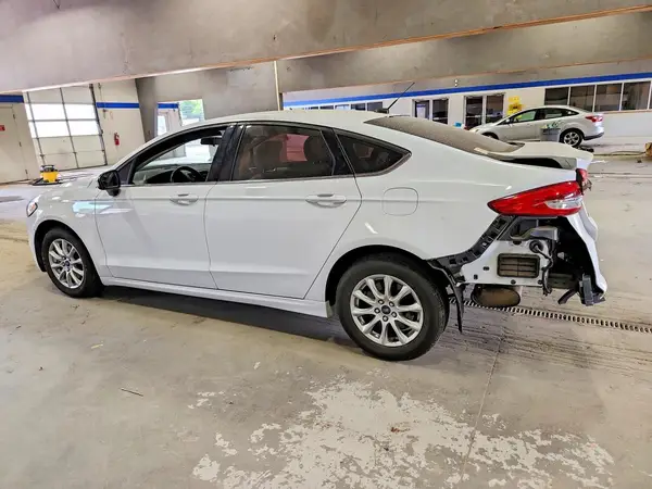 3FA6P0G74JR283762 2018 FORD FUSION - Image 2