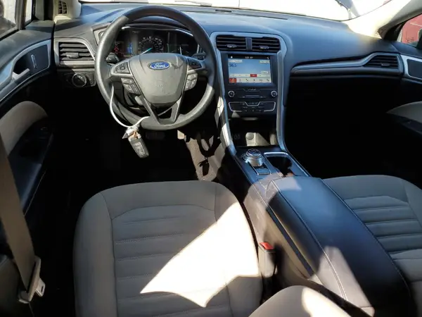 3FA6P0G74KR161498 2019 FORD FUSION - Image 8