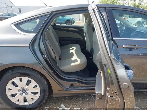 3FA6P0G74KR235180 2019 FORD FUSION - Image 8