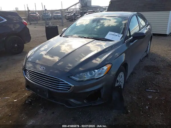 3FA6P0G74KR267692 2019 FORD FUSION - Image 2
