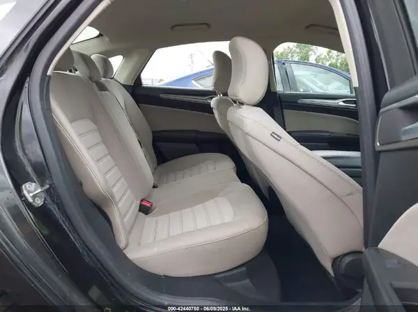 3FA6P0G74KR282466 2019 FORD FUSION - Image 8