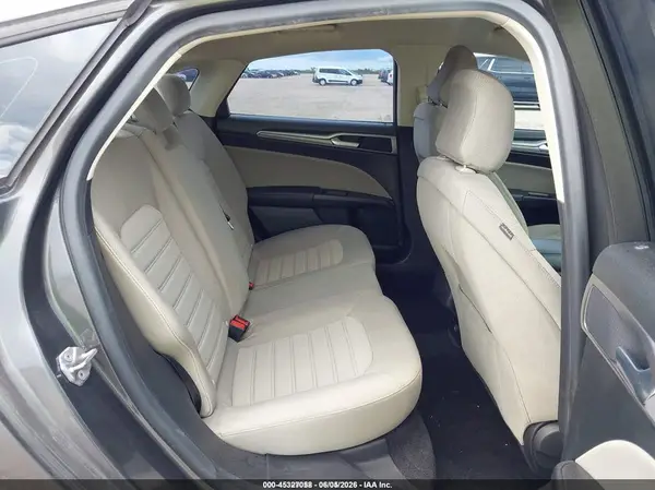3FA6P0G74LR120323 2020 FORD FUSION - Image 8