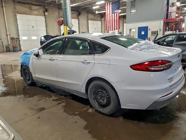 3FA6P0G74LR140815 2020 FORD FUSION - Image 2