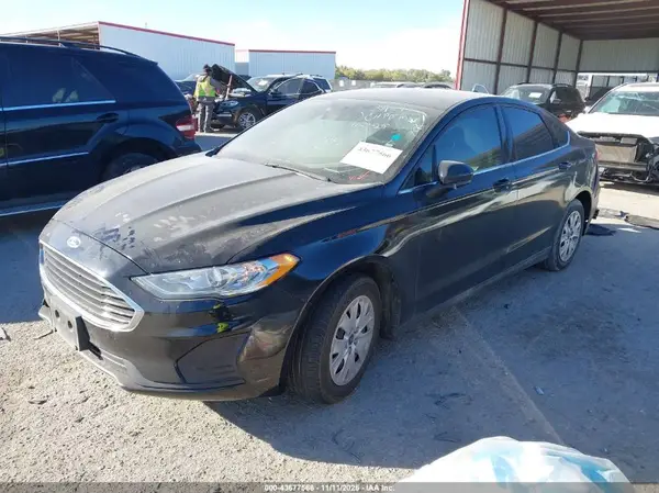 3FA6P0G74LR187701 2020 FORD FUSION - Image 2