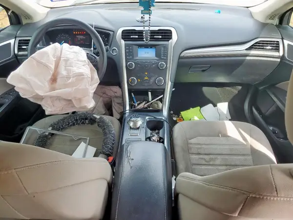3FA6P0G74LR201015 2020 FORD FUSION - Image 8