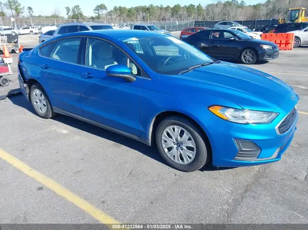 3FA6P0G74LR201161 2020 FORD FUSION - Image 1