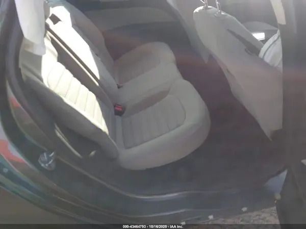 3FA6P0G74LR250828 2020 FORD FUSION - Image 8