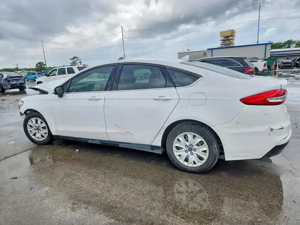 3FA6P0G74LR260355 2020 FORD FUSION - Image 2