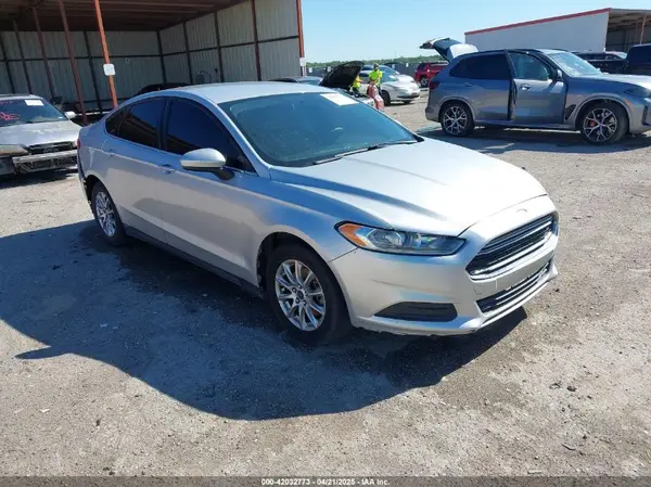 3FA6P0G75GR105206 2016 FORD FUSION - Image 1