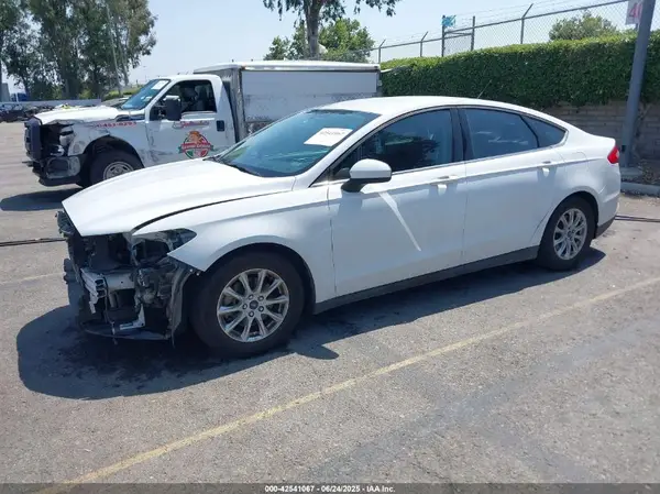 3FA6P0G75GR147200 2016 FORD FUSION - Image 2
