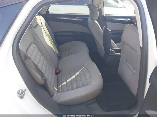 3FA6P0G75GR213731 2016 FORD FUSION - Image 8