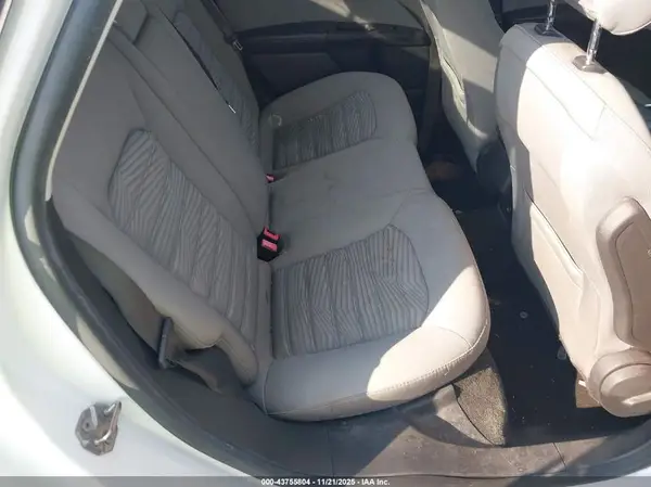 3FA6P0G75GR237544 2016 FORD FUSION - Image 8