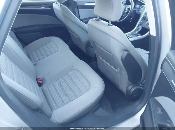 3FA6P0G75GR325106 2016 FORD FUSION - Image 8