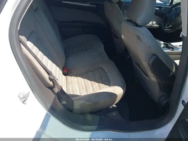 3FA6P0G75GR369011 2016 FORD FUSION - Image 8