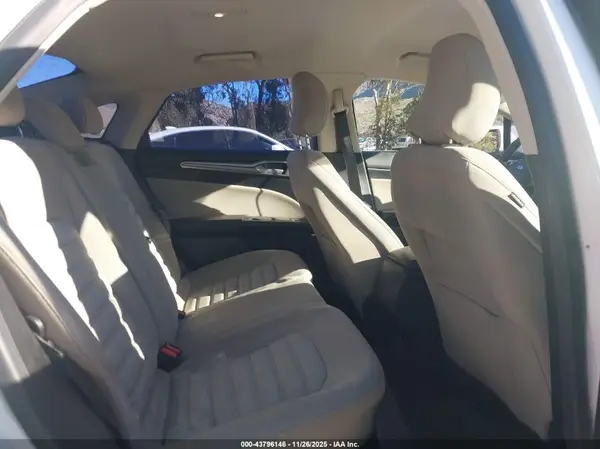 3FA6P0G75HR144489 2017 FORD FUSION - Image 8