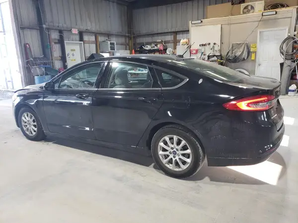 3FA6P0G75HR214797 2017 FORD FUSION - Image 2