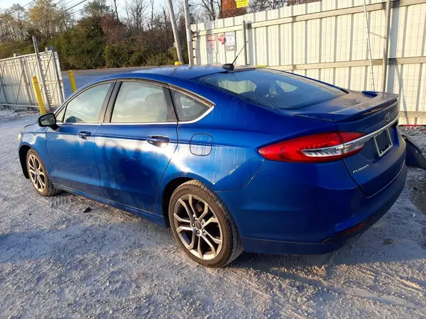 3FA6P0G75HR227484 2017 FORD FUSION - Image 2