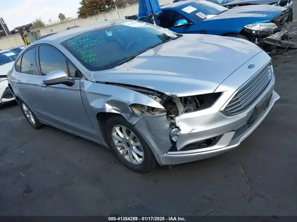 3FA6P0G75HR247914 2017 FORD FUSION - Image 1