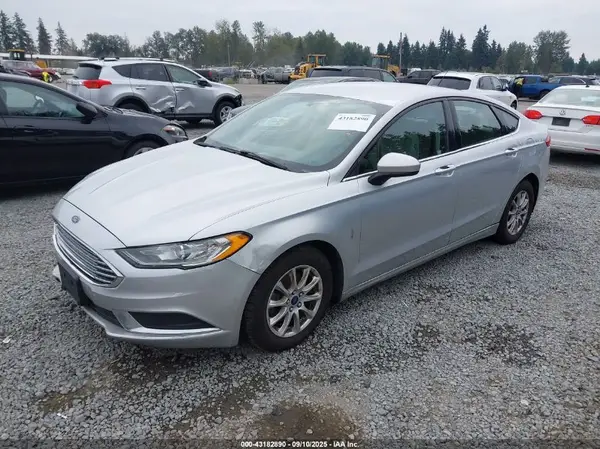 3FA6P0G75HR279584 2017 FORD FUSION - Image 2