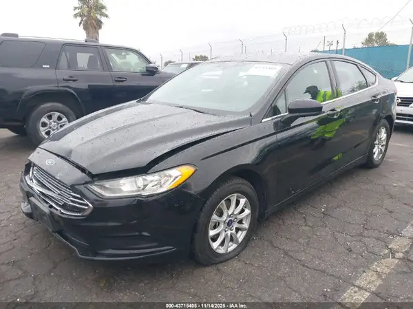 3FA6P0G75HR293713 2017 FORD FUSION - Image 2
