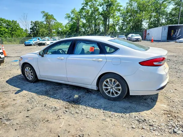 3FA6P0G75JR194508 2018 FORD FUSION - Image 2