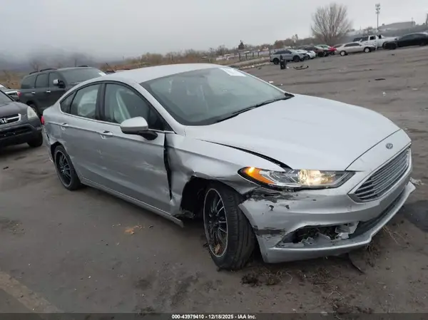 3FA6P0G75JR200470 2018 FORD FUSION - Image 1