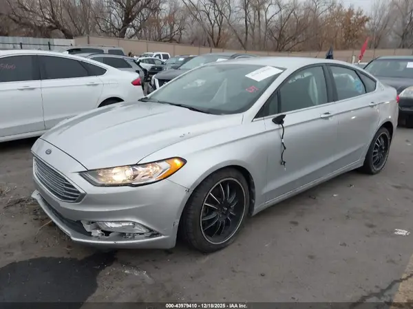 3FA6P0G75JR200470 2018 FORD FUSION - Image 2