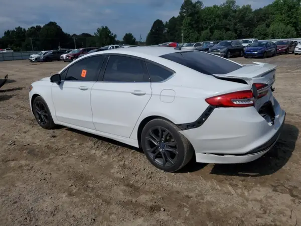 3FA6P0G75JR200744 2018 FORD FUSION - Image 2