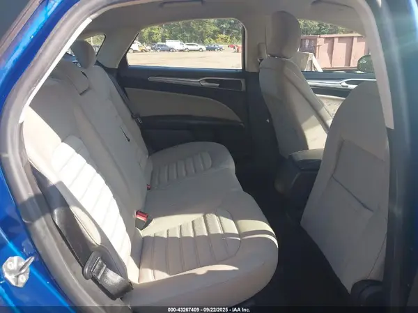3FA6P0G75JR259129 2018 FORD FUSION - Image 8