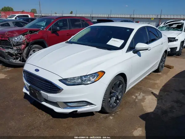 3FA6P0G75JR277078 2018 FORD FUSION - Image 2