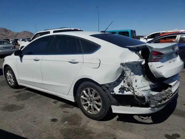 3FA6P0G75JR277484 2018 FORD FUSION - Image 2