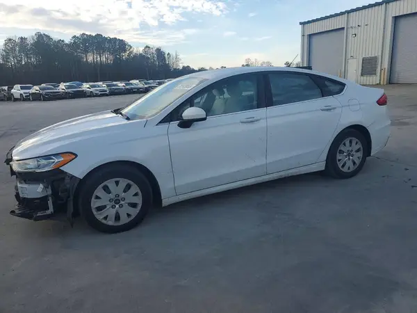 3FA6P0G75KR127022 2019 FORD FUSION - Image 1