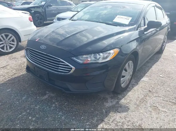 3FA6P0G75KR130258 2019 FORD FUSION - Image 2