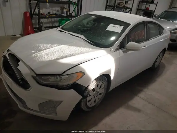 3FA6P0G75KR164510 2019 FORD FUSION - Image 2