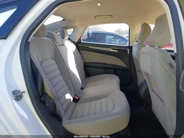 3FA6P0G75KR177404 2019 FORD FUSION - Image 8