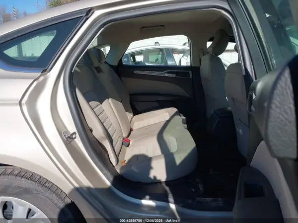 3FA6P0G75KR250268 2019 FORD FUSION - Image 8