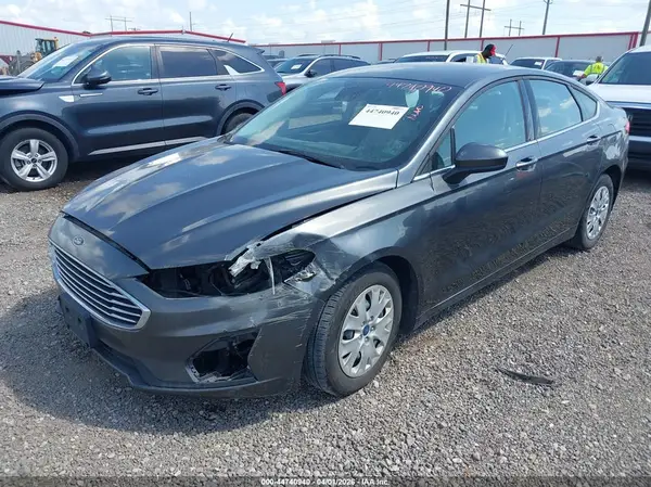 3FA6P0G75KR267295 2019 FORD FUSION - Image 2