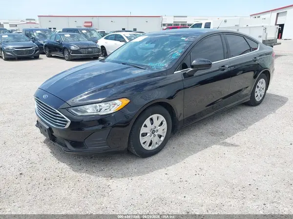 3FA6P0G75KR273940 2019 FORD FUSION - Image 2