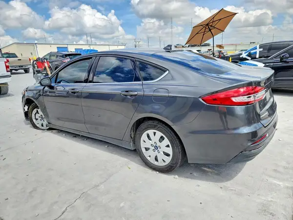 3FA6P0G75LR111047 2020 FORD FUSION - Image 2
