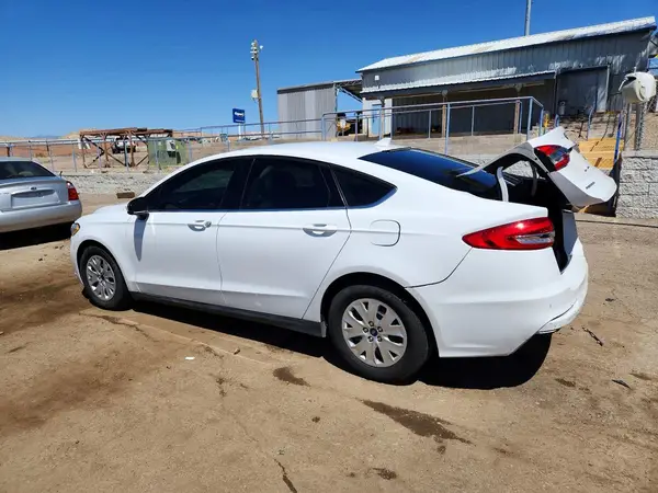 3FA6P0G75LR112179 2020 FORD FUSION - Image 2