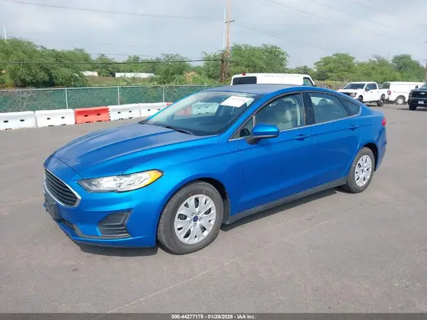 3FA6P0G75LR120735 2020 FORD FUSION - Image 2