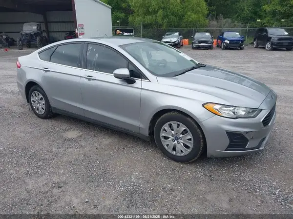 3FA6P0G75LR160944 2020 FORD FUSION - Image 1